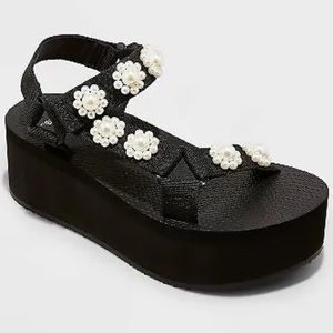 Black Platform Sandals